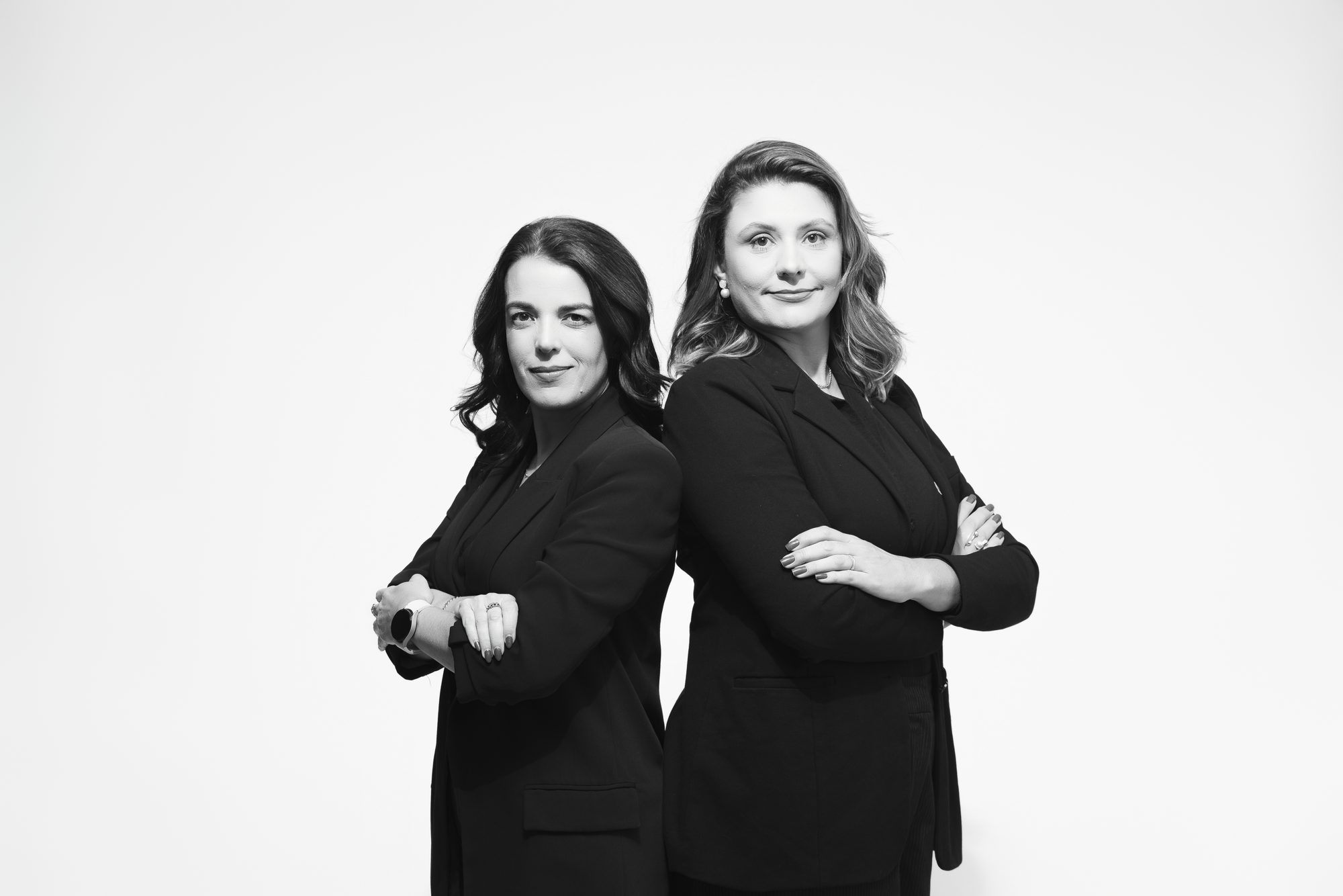 Débora Pinho e Gisele Guimarães — cofundadoras do APIS Club